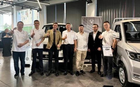La Conférence de Lancement des Véhicules de Succès en Turquie a eu lieu avec la Livraison en Vrac de 100 Véhicules Électriques au Marché Européen