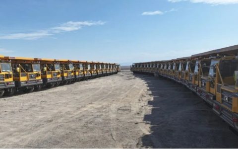 Plus de cent unités livrées ! Les camions miniers XG130 de XCMG créent une nouvelle zone minière de démonstration
