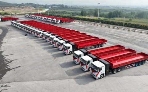 Livraison de cent véhicules, signature pour mille ! 200 camions électriques XCMG se dirigent vers le Henan