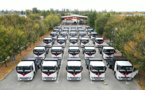 Décarbonisation en cours ! Livraison en masse des camions lourds à énergie nouvelle de XCMG vers le Nord-Ouest
