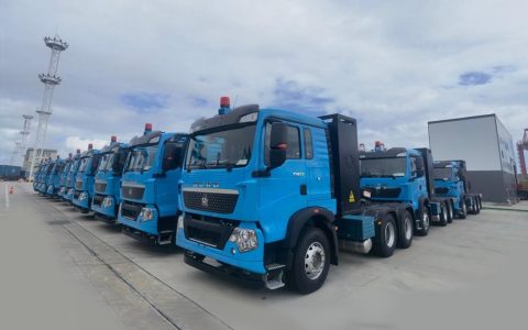 Pionniers technologiques, grandes opportunités | Les camions intelligents de nouvelle énergie de Sinotruk ouvrent la voie vers le futur numérique des ports !