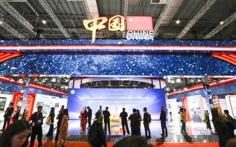 Yuchai présente sa technologie verte et intelligente lors de la septième Exposition Internationale des Importations de Chine