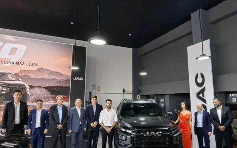 ​Grand lancement : le nouveau pick-up JAC Hantuh (T9) débarque au Pérou, inaugurant une nouvelle ère de collaboration