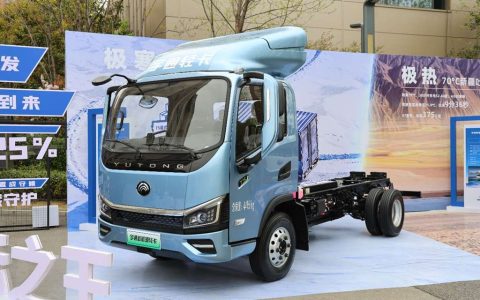 Yutong T5 Electric Light Truck : 176 kWh – Puissance et autonomie pour révolutionner le transport lourd