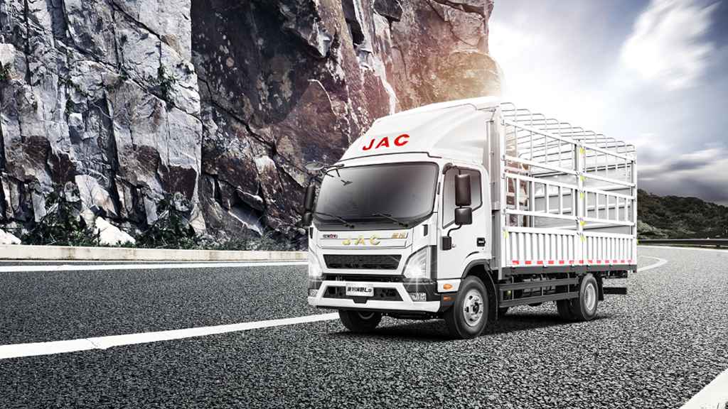 Quatre nouveaux produits de JAC 1 Card seront bientôt disponibles, menant la transformation logistique avec une stratégie globale