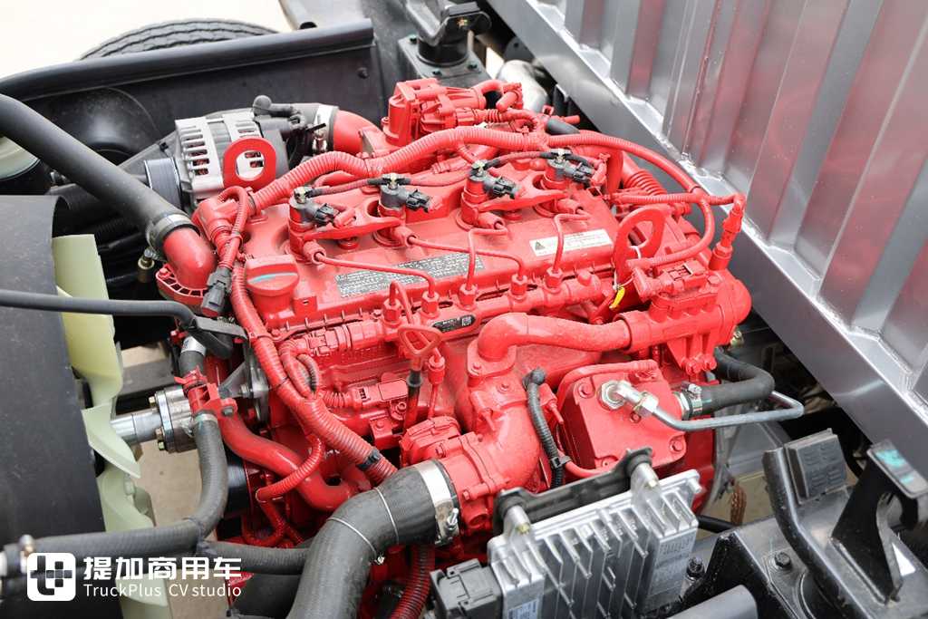 ​​CUMMINS 185 CHEVAUX + CAPACITÉ DE CHARGEMENT ULTRA-ÉLEVÉE : LE NOUVEAU DONGFENG KELUWEI ÉCRASE LES RÈGLES DU JEU​​