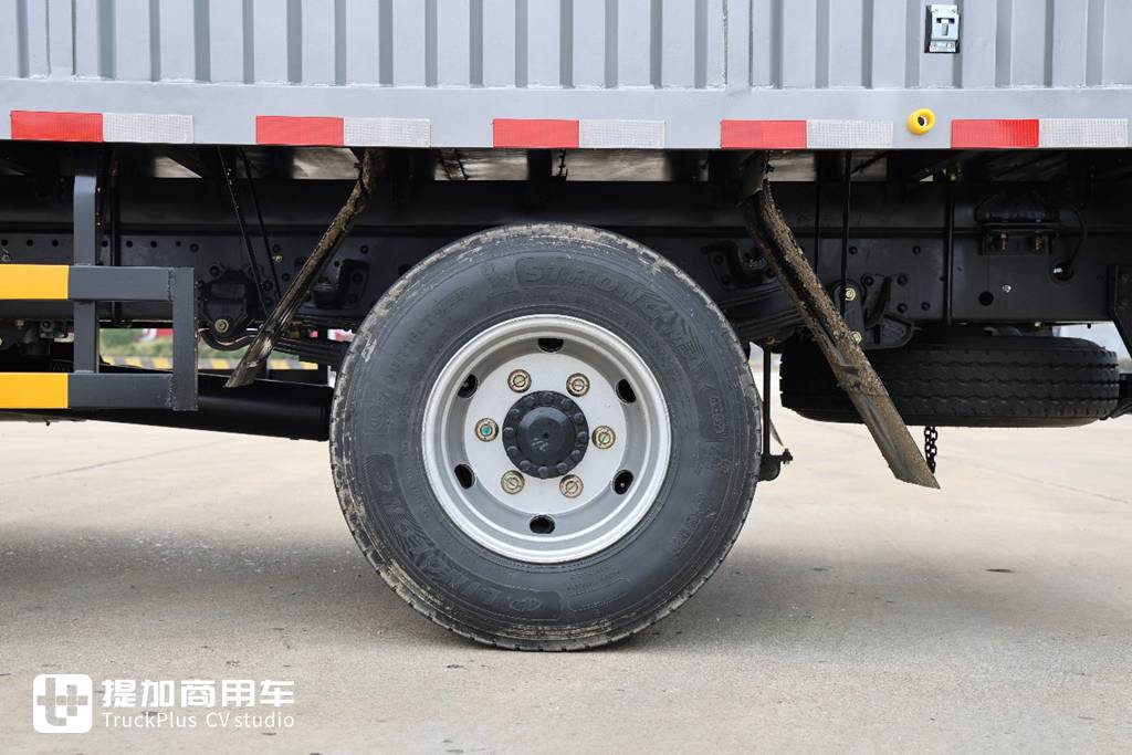 ​​CUMMINS 185 CHEVAUX + CAPACITÉ DE CHARGEMENT ULTRA-ÉLEVÉE : LE NOUVEAU DONGFENG KELUWEI ÉCRASE LES RÈGLES DU JEU​​