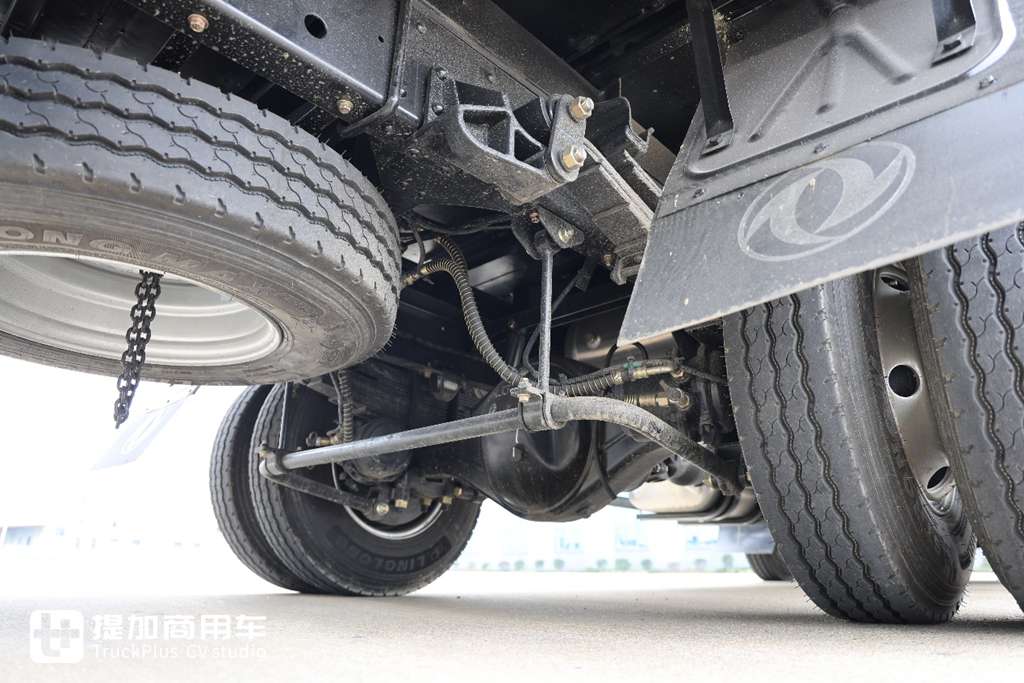 ​​CUMMINS 185 CHEVAUX + CAPACITÉ DE CHARGEMENT ULTRA-ÉLEVÉE : LE NOUVEAU DONGFENG KELUWEI ÉCRASE LES RÈGLES DU JEU​​