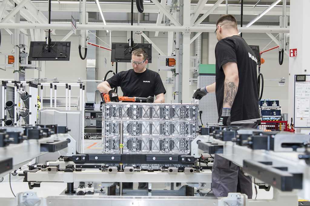 Un nouveau voyage zéro émission : MAN dévoile son premier autocar longue distance électrique