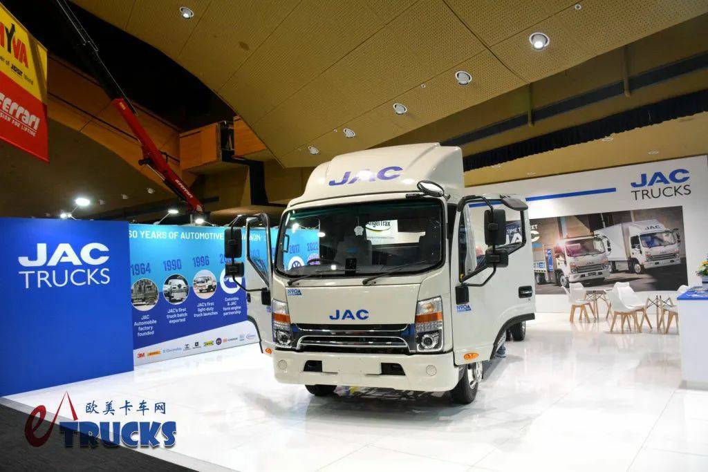 ​​Document : Dongfeng et Weidu font leur entrée sur le marché australien, les camions japonais dominent la moitié du marché ? Visite guidée du Brisbane Truck Show 2025​​