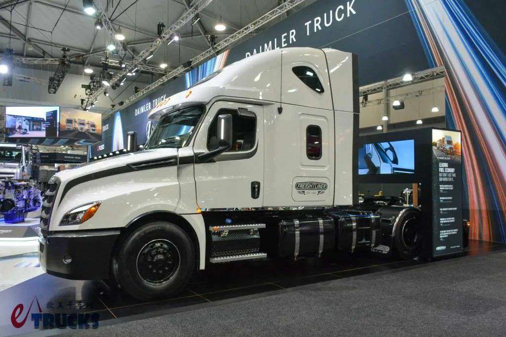 Vivez la puissance des camions à capot long ! Et des camions cabover américains ? Visite guidée du Brisbane Truck Show 2025