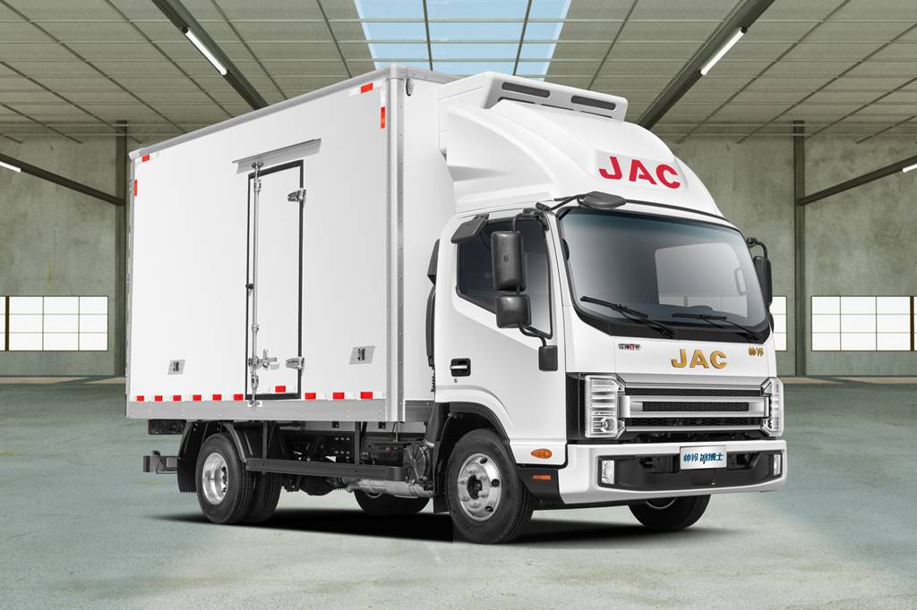 Camion frigorifique Shuailing S7 : La « Révolution d’Usine » contre les transformations !