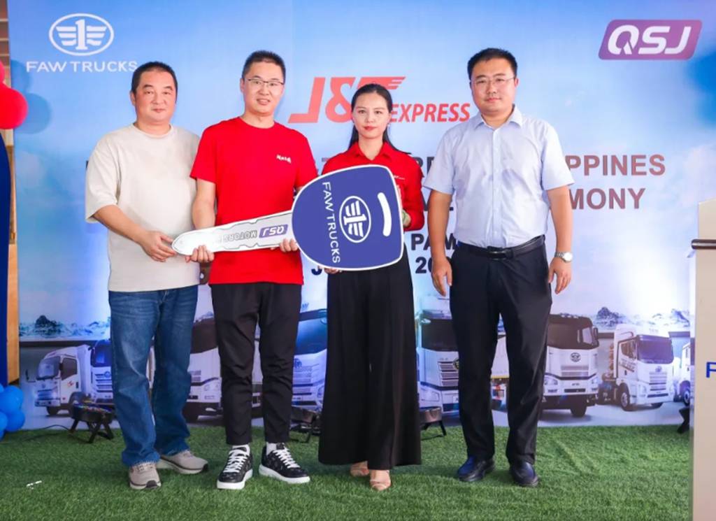 FAW Jiefang livre avec succès 36 véhicules logistiques à J&T EXPRESS aux Philippines