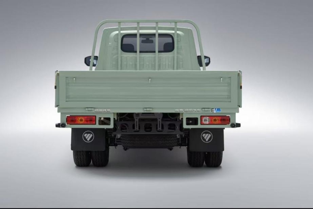 Xiangling V5 : Camionnette Lourde Large – Plus de Charge, Plus d'Économies, Plus de Revenus