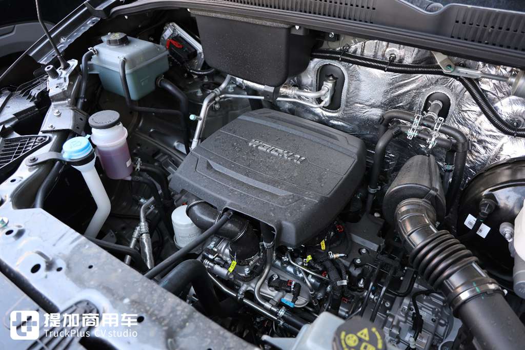 ​​1.99 litres de cylindrée et 190 chevaux ? Petit volume, puissance leader : Découvrez les atouts du moteur Weichai WP2H​​