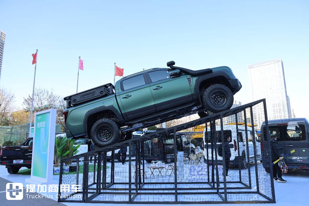 ​​1.99 litres de cylindrée et 190 chevaux ? Petit volume, puissance leader : Découvrez les atouts du moteur Weichai WP2H​​
