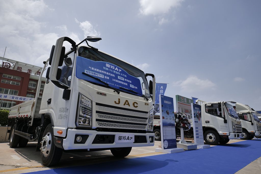 5A Empowerment, Transmission Dorée ! Le Nouveau JAC Light Truck Junling A7 Ruikang 2.5 Amplifie la Valeur Premium