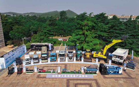 ​​2 camions lourds sur 5 vendus en Chine sont de Shandong Heavy Industry​​