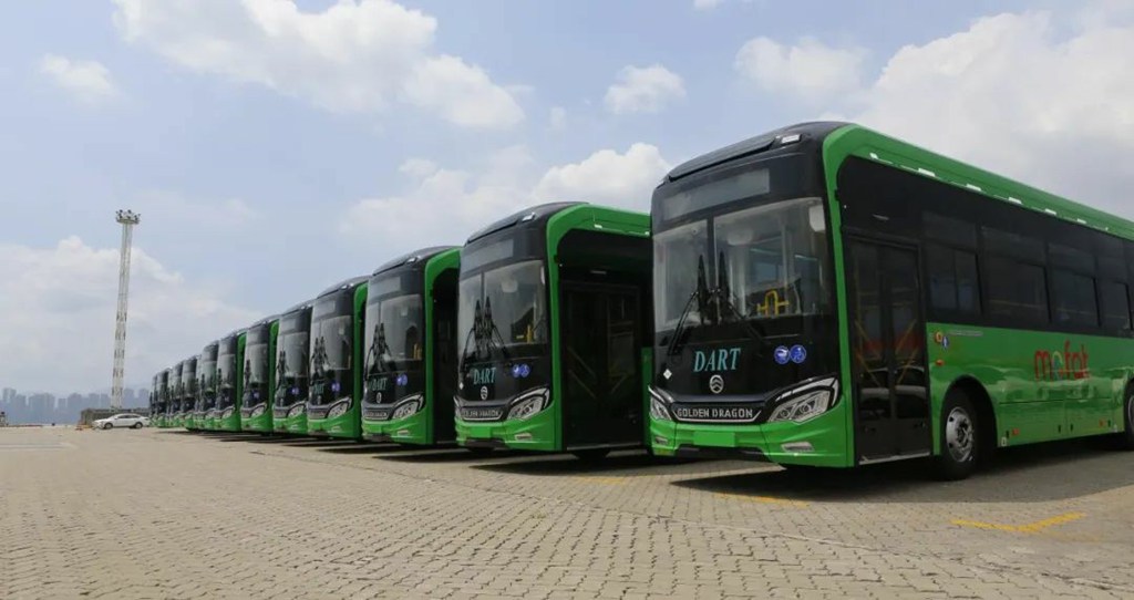 ​​La plus grosse commande de BRT pour l’Afrique cette année : 200 bus GOLDEN DRAGON livrés​​