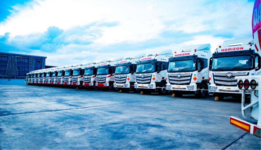 107 tracteurs FOTON Auman à transmission automatique livrés en Tanzanie : La stratégie de localisation stimule un développement accéléré sur le marché d'Afrique de l'Est