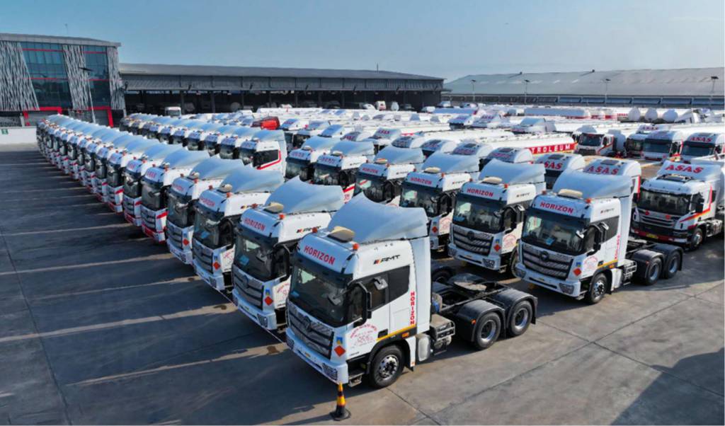 107 tracteurs FOTON Auman à transmission automatique livrés en Tanzanie : La stratégie de localisation stimule un développement accéléré sur le marché d'Afrique de l'Est