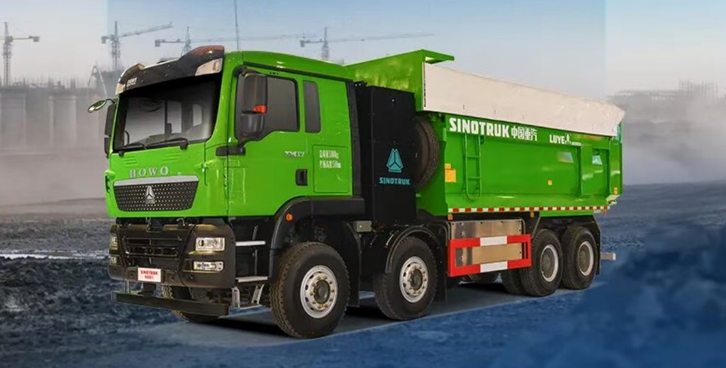 La plaque verte ouvre la voie : Le benne SINOTRUK HOWO à nouvelle énergie, le « MVP » des infrastructures urbaines !