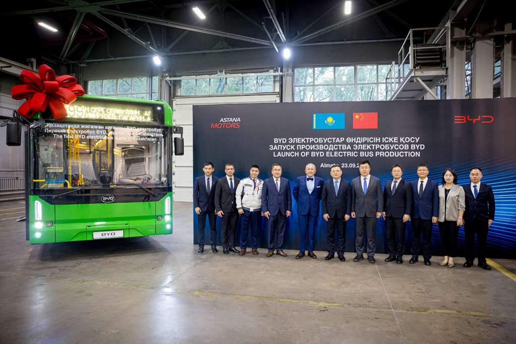 ​​BYD lance ses premiers bus électriques au Kazakhstan : la production démarre chez Astana Motors​​