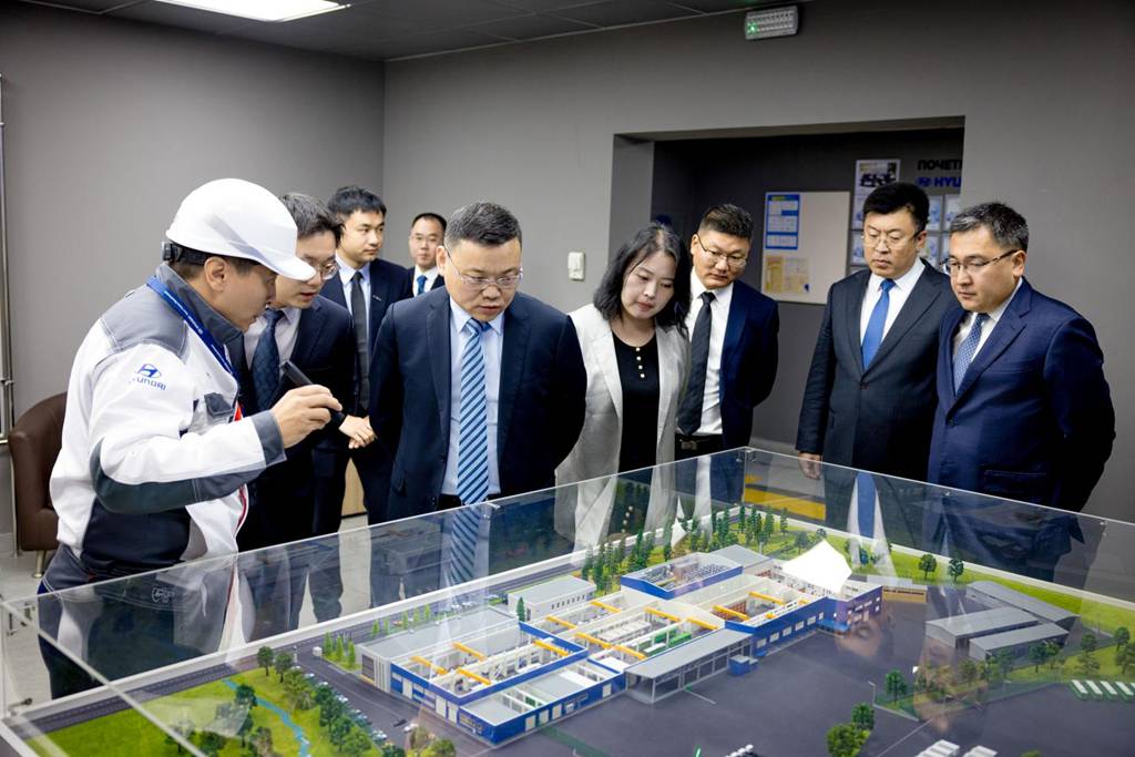 ​​BYD lance ses premiers bus électriques au Kazakhstan : la production démarre chez Astana Motors​​