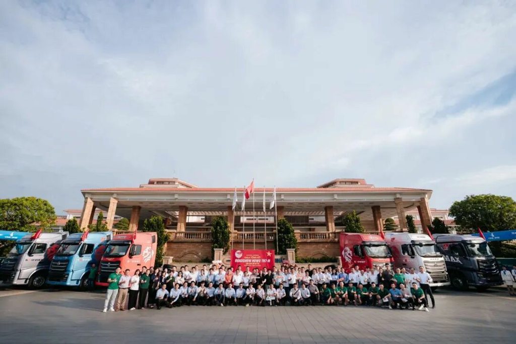 Sinotruk annonce plus de 800 commandes au Vietnam : un succès retentissant