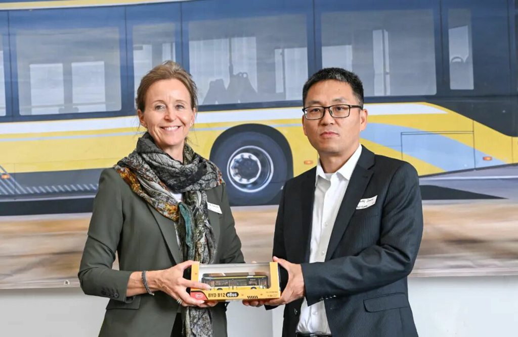 Jalon important ! BYD livre son 5000e bus électrique en Europe
