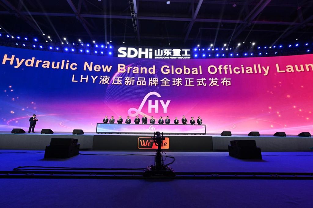 ​​De "Linde Hydraulics" à "LHY" : Weichai orchestre une transformation globale d'identité​​