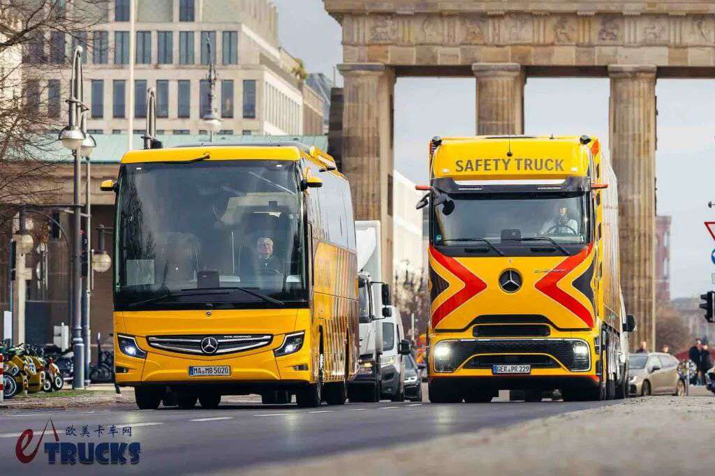 ​Révolution de la sécurité des camions à l'ère électrique ? Mercedes-Benz présente l'eActros 600 Safety Truck