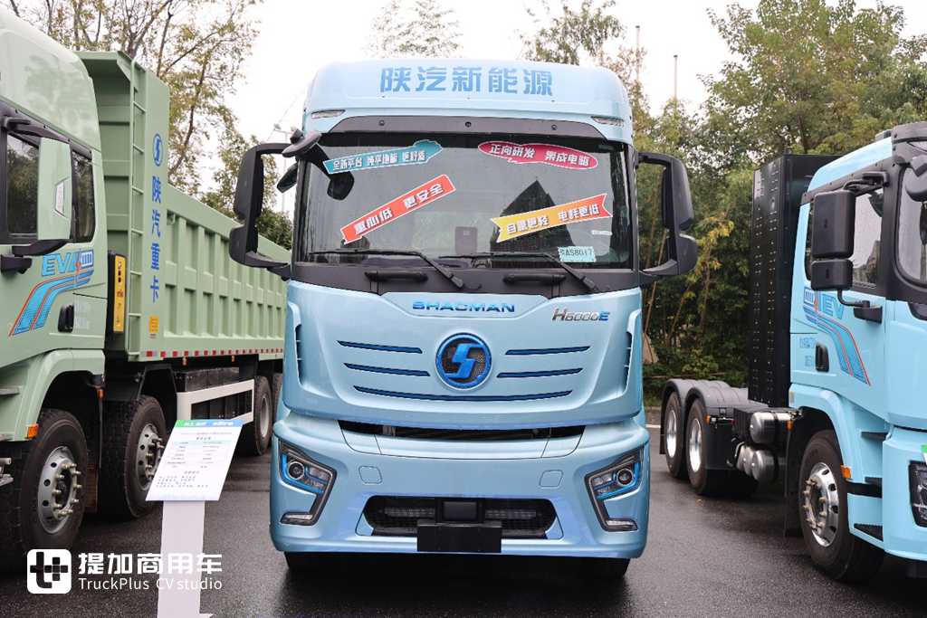 Cabin à plancher parfaitement plat ou une nouvelle conception exclusive ? Voici les photos réelles du H6000E, le dernier camion électrique lourd lancé par SAIC.