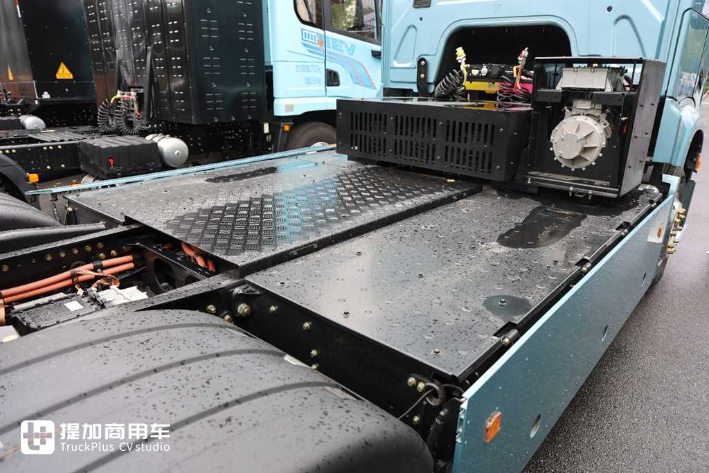 Cabin à plancher parfaitement plat ou une nouvelle conception exclusive ? Voici les photos réelles du H6000E, le dernier camion électrique lourd lancé par SAIC.