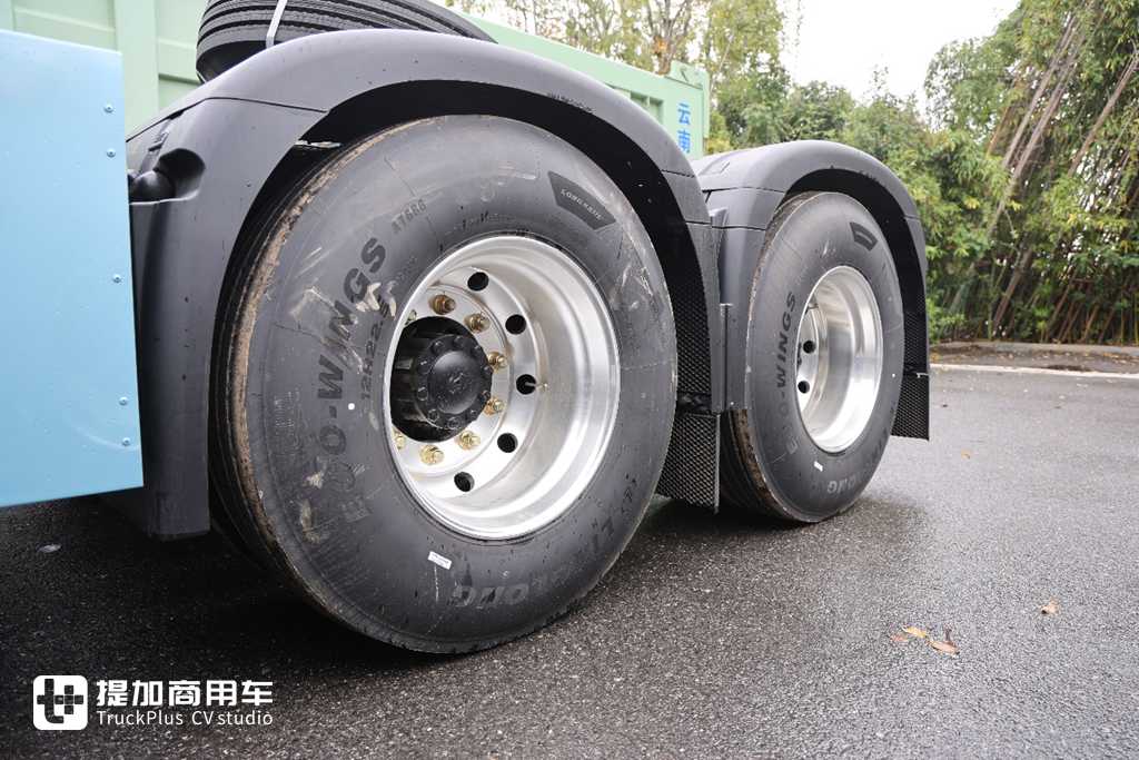 Cabin à plancher parfaitement plat ou une nouvelle conception exclusive ? Voici les photos réelles du H6000E, le dernier camion électrique lourd lancé par SAIC.