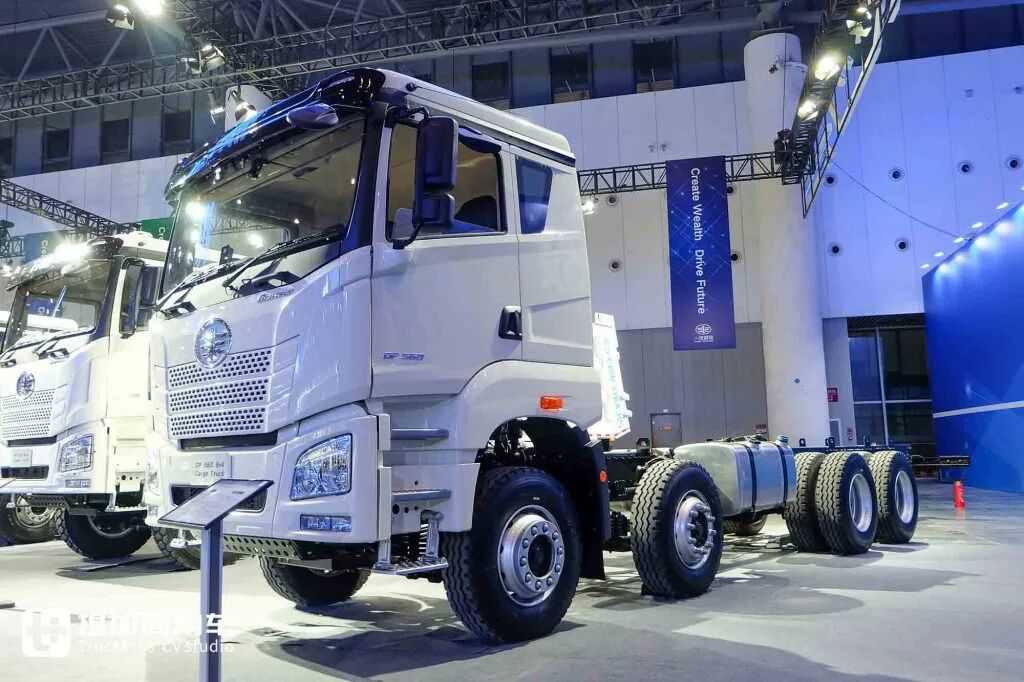 Y a-t-il des versions exportées pour les modèles Yingtu et Hu 6G ? DORTRON, marque chinoise lancée à l'étranger, a fait son entrée : quels autres nouveautés attendent les amateurs de voitures ?