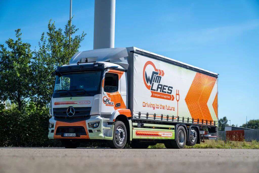 DHL teste en terrain réel le camion lourd électrique Speed Leopard : le Danemark et la Belgique adoptent de nouvelles réglementations pour les camions ! Cette semaine (29 décembre - 4 janvier), les dernières tendances du secteur des camions à l'étranger en vue.
