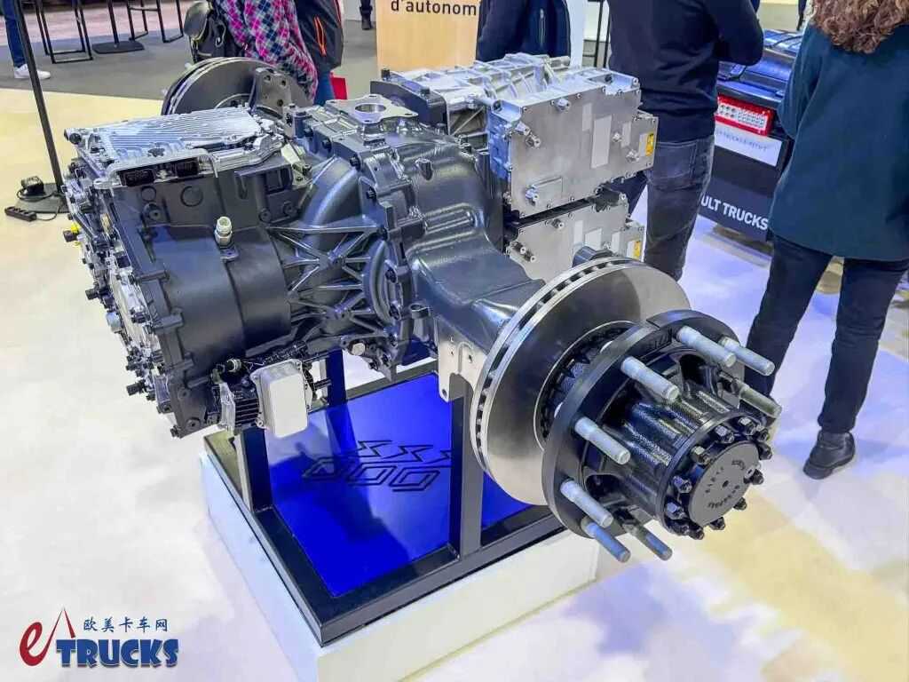 Une batterie de 780 kWh et une autonomie de 600 km, mais une structure encombrée par des compromis ? Une analyse approfondie du camion lourd électrique de longue distance Renault E-Tech T