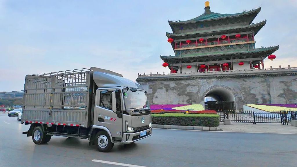 Wanli Lixing: Weichai Blue Engine X7 LNG Light Truck Crosses Silk Road, Empowering Efficient Logistics