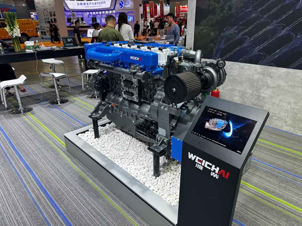 Weichai's full range of marine power systems made their debut at the Shanghai Official Vessel Exhibition.