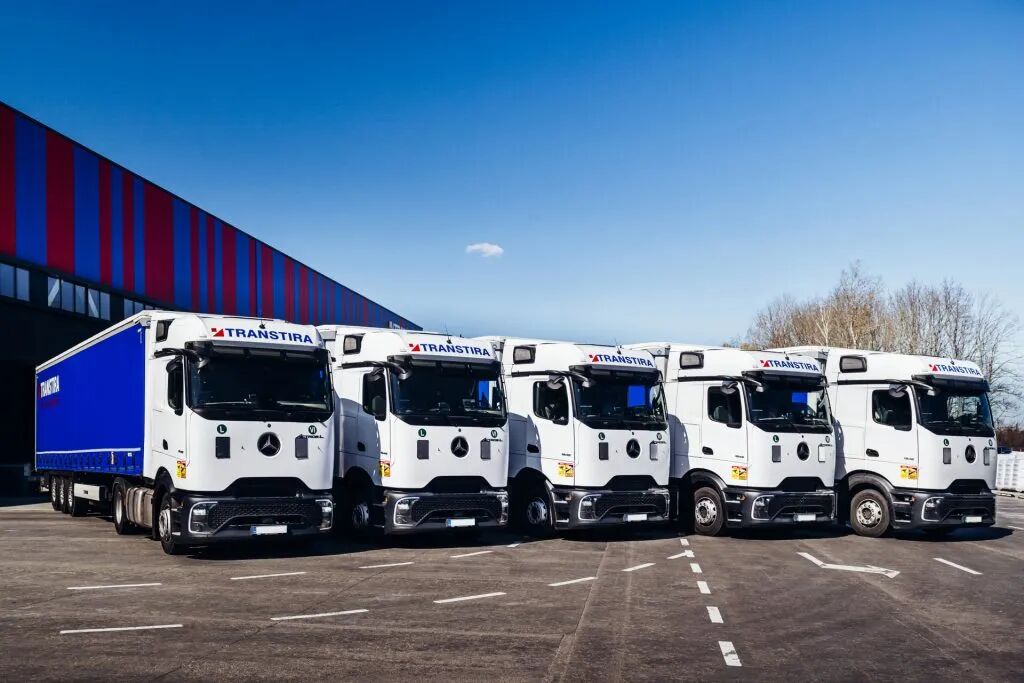 Le camion Mercedes-Benz a obtenu un gros contrat en Lituanie :TRANSTIRA commande plus de 500 unités du modèle Actros L ProCabin.