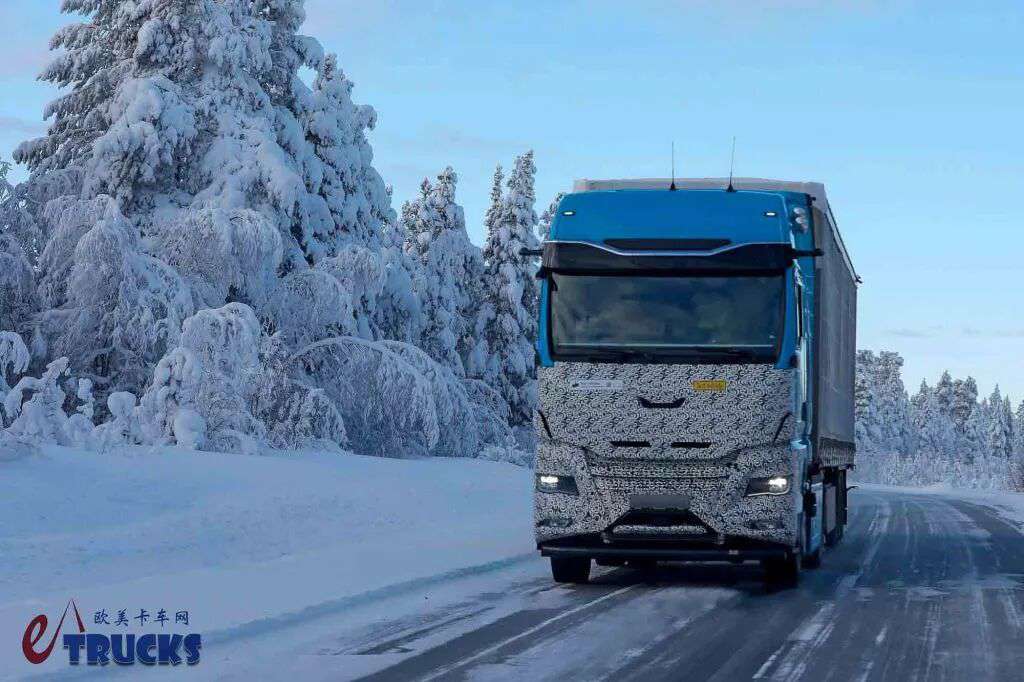 La cabine Scania LongLine fait son retour : le nouveau camion phare de Mann est sur le point d'arriver ? Découvrez en avant-première les nouveaux modèles d'Oka présentés au Salon de Hanovre.