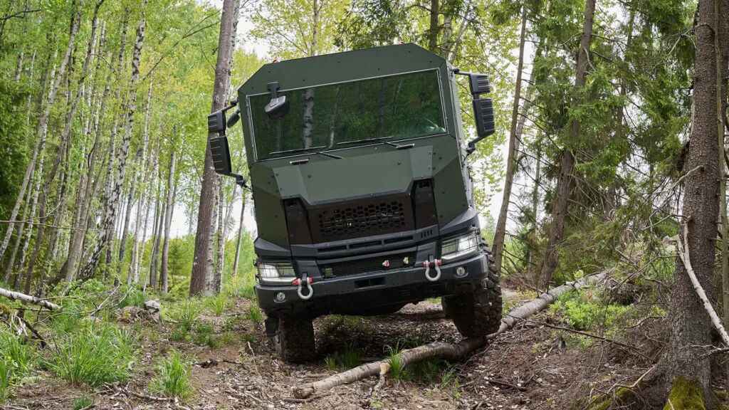 This front design is immediately trustworthy; Scania has introduced a modular military-grade protective cab.