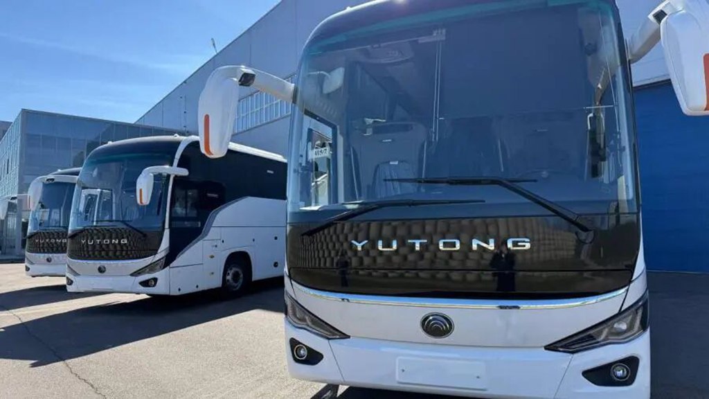 Première innovation majeure : le bus touristique Yutong 6128 a entamé sa production locale en Russie !