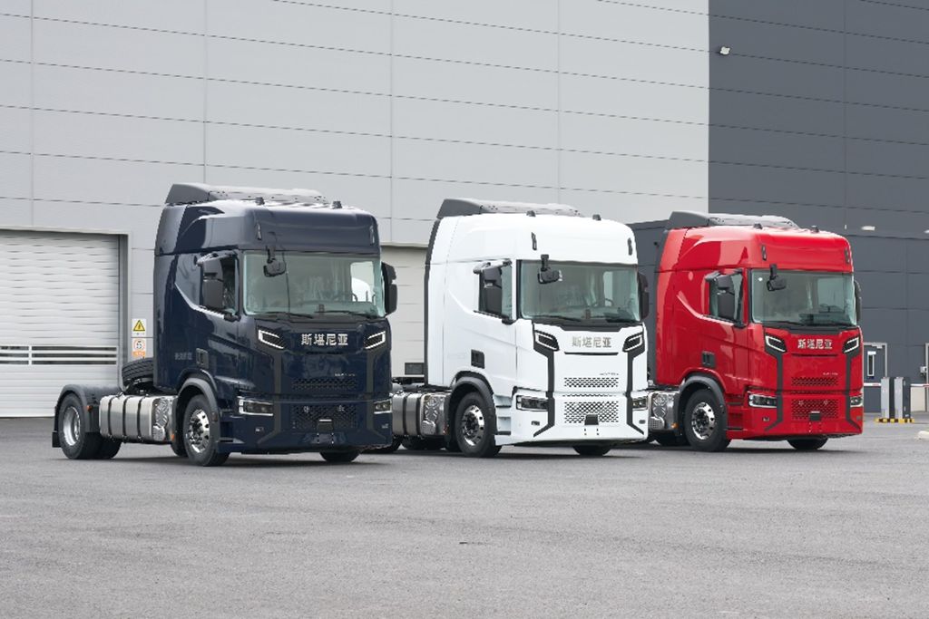 NEXT ERA : des camions lourds portés par l'esprit chinois, sur les routes de la Chine.
