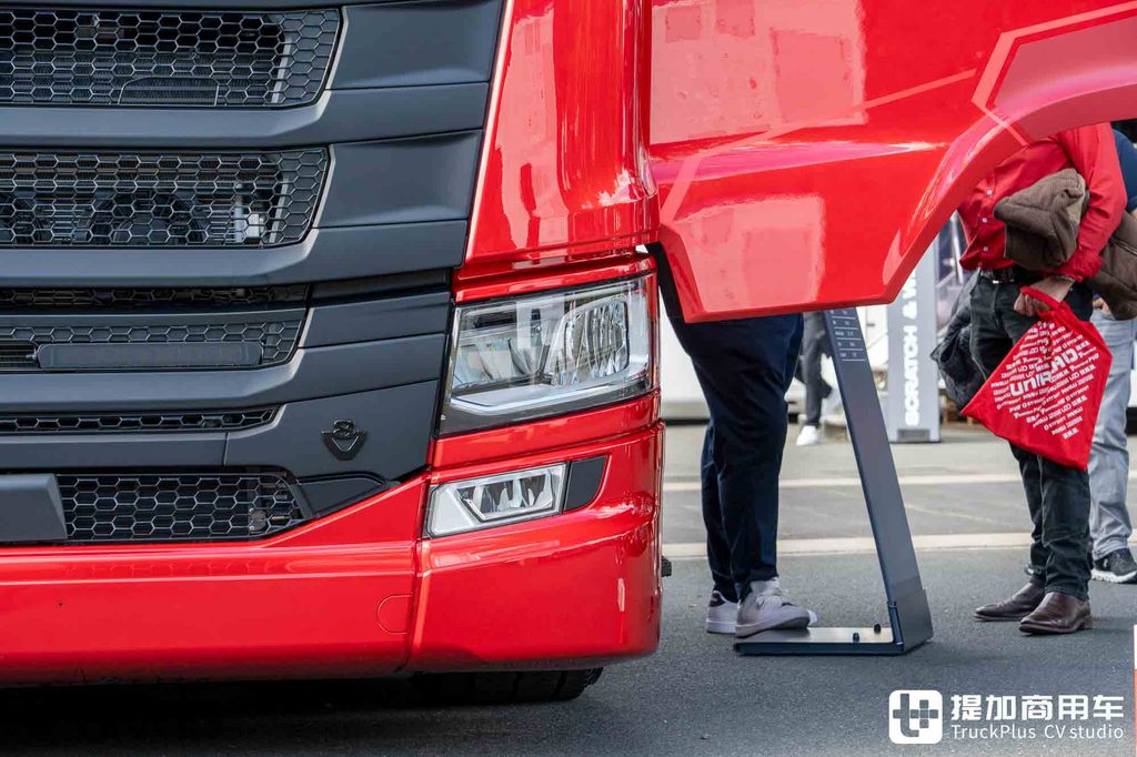 IAA 2026 : cabine allongée de 80 cm et V8 de 770 ch — essai détaillé du tracteur Scania LongLine