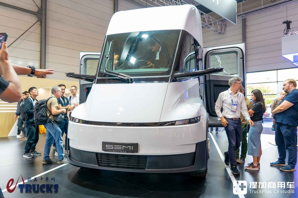 IAA 2026 : le camion électrique le plus avancé au monde ? En réalité plein de compromis — essai détaillé du Tesla Semi