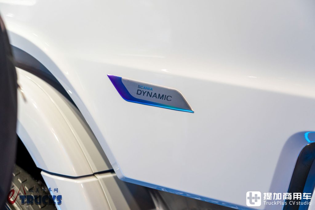 IAA 2026 : nouvelle face avant, poignées affleurantes et rétroviseurs électroniques ? Essai détaillé du nouveau tracteur Scania Dynamic 430 R