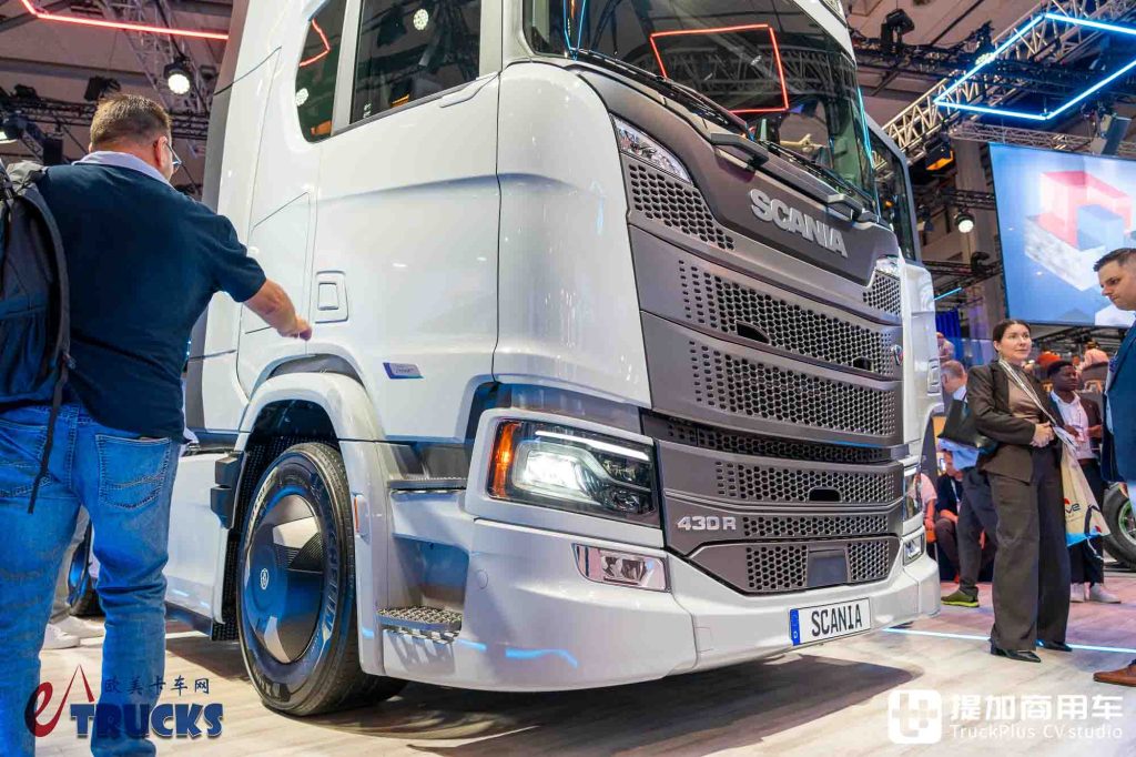 IAA 2026 : nouvelle face avant, poignées affleurantes et rétroviseurs électroniques ? Essai détaillé du nouveau tracteur Scania Dynamic 430 R