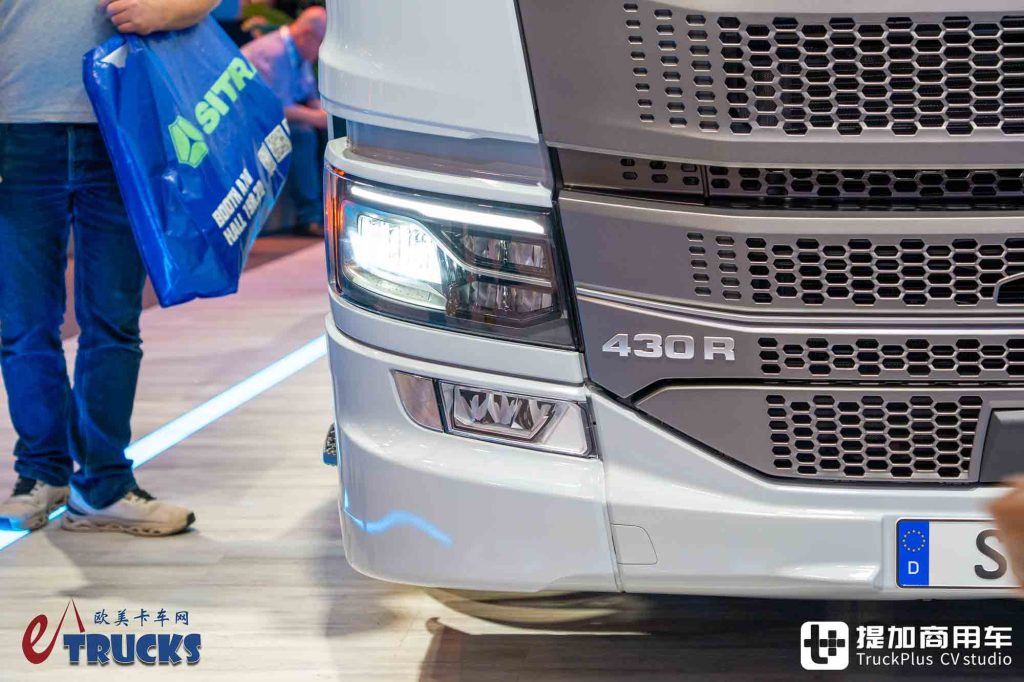 IAA 2026 : nouvelle face avant, poignées affleurantes et rétroviseurs électroniques ? Essai détaillé du nouveau tracteur Scania Dynamic 430 R